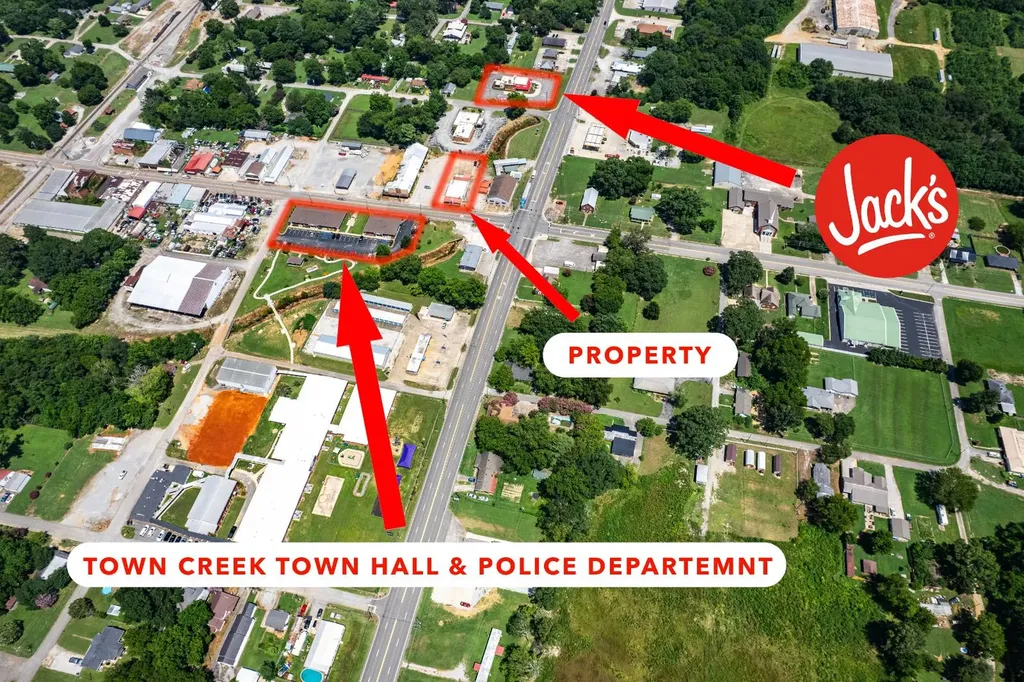 15908 Main Street (HWY 101) Town Creek AL 35672