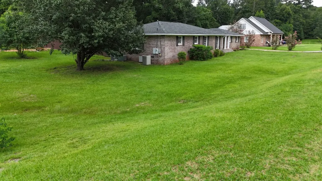 202 Sherwood Avenue Troy AL 36081