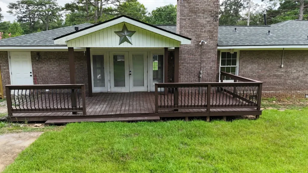 202 Sherwood Avenue Troy AL 36081