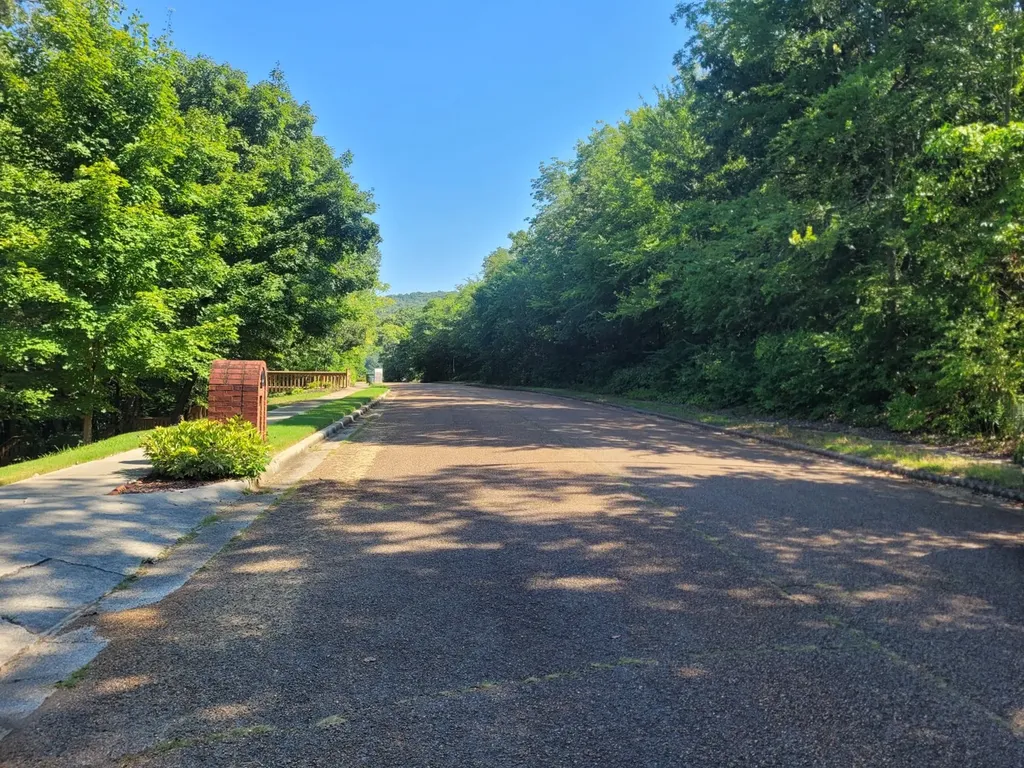 7609 Foxfire Drive SE Huntsville AL 35802