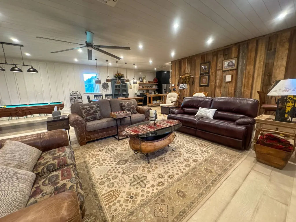 930 County Road 303 Florence AL 35634