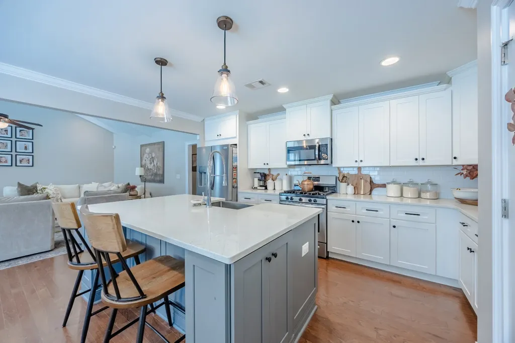 1012 Allison Drive Prattville AL 36066