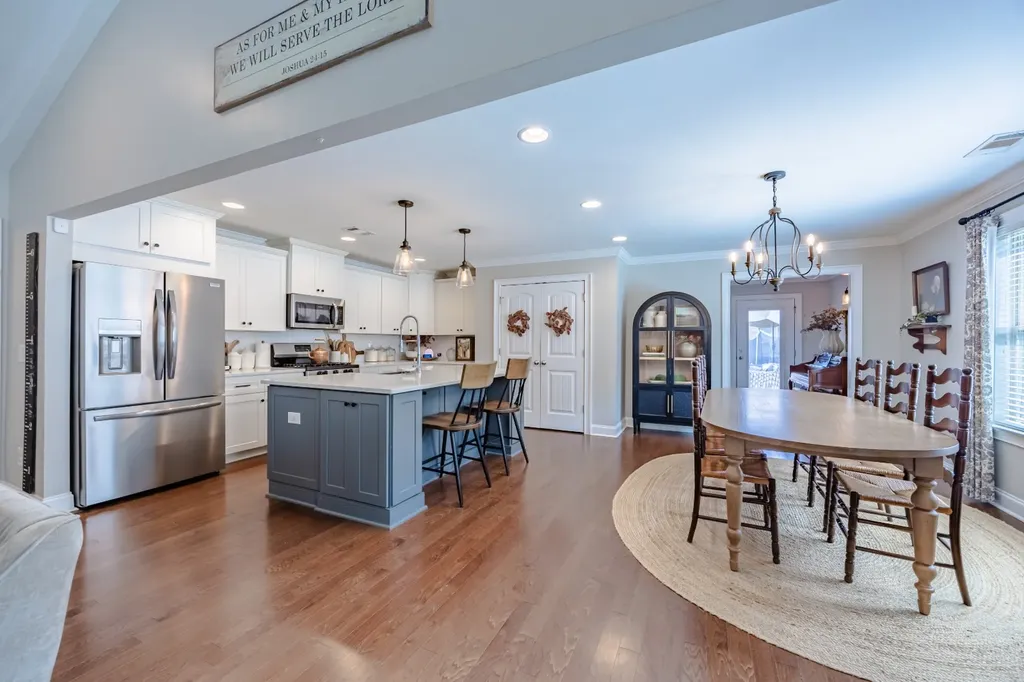 1012 Allison Drive Prattville AL 36066