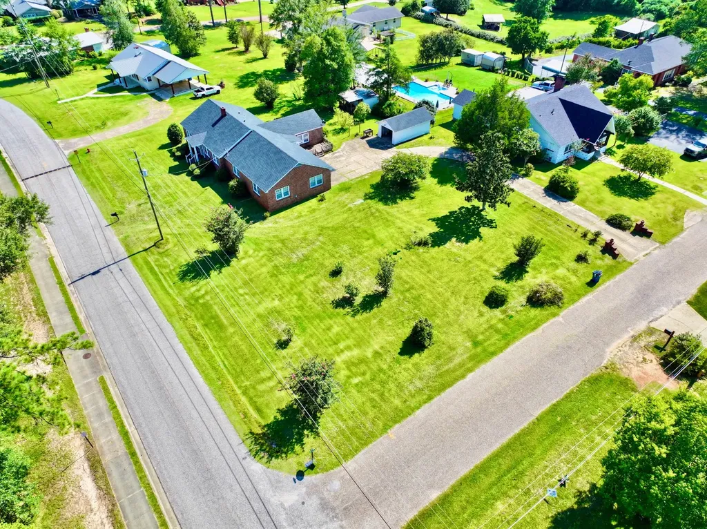 120 Oak Street Grove Hill AL 36451