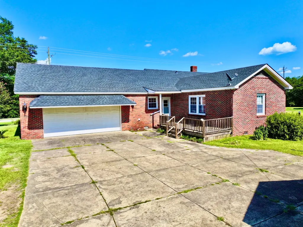 120 Oak Street Grove Hill AL 36451