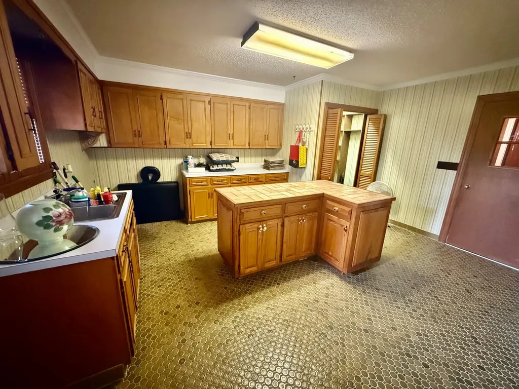 120 Oak Street Grove Hill AL 36451