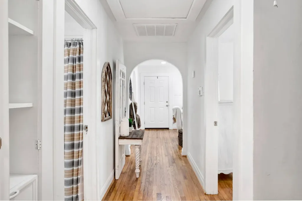 160 Westwood Street Mobile AL 36606