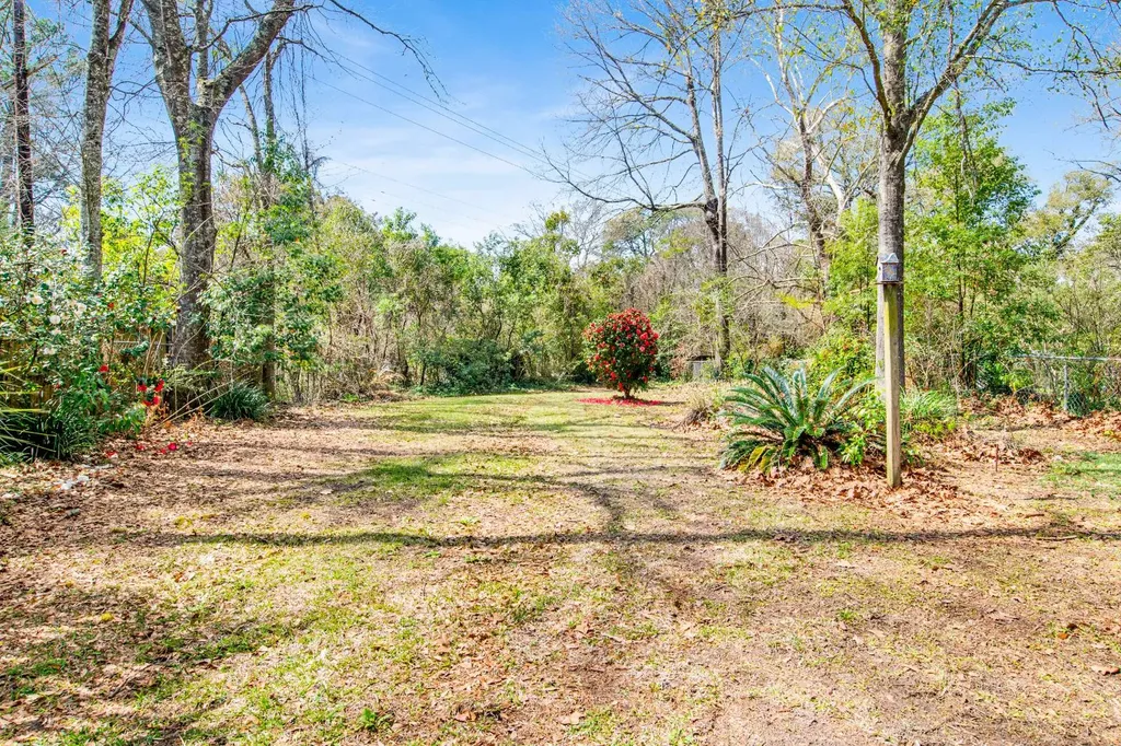 160 Westwood Street Mobile AL 36606