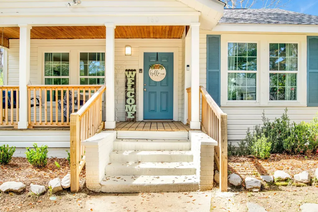 160 Westwood Street Mobile AL 36606
