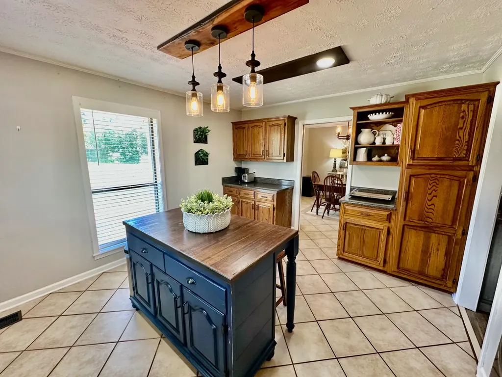 815 Edgewood Drive Thomasville AL 36784