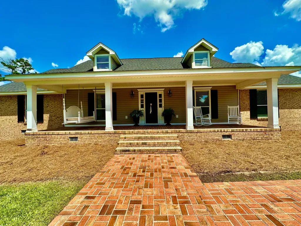 815 Edgewood Drive Thomasville AL 36784