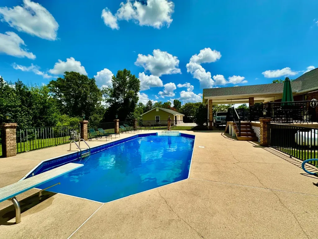 815 Edgewood Drive Thomasville AL 36784