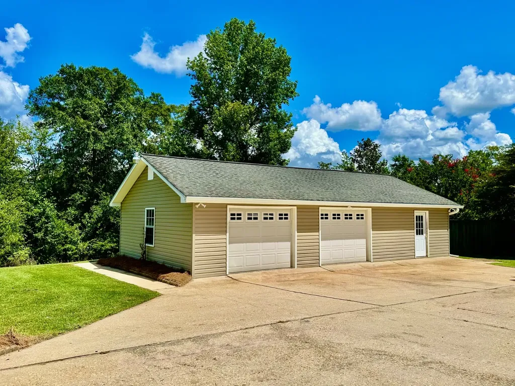 815 Edgewood Drive Thomasville AL 36784