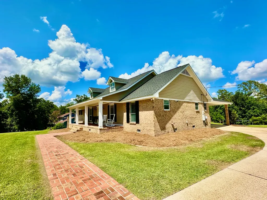 815 Edgewood Drive Thomasville AL 36784