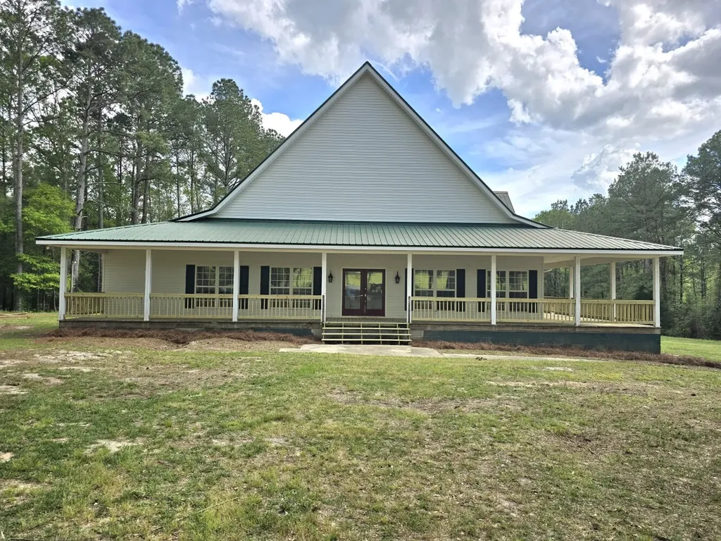 5530 County Road 33 Ozark AL 36360