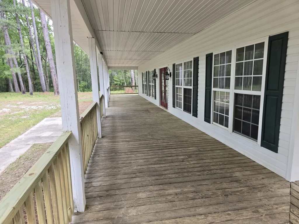 5530 County Road 33 Ozark AL 36360