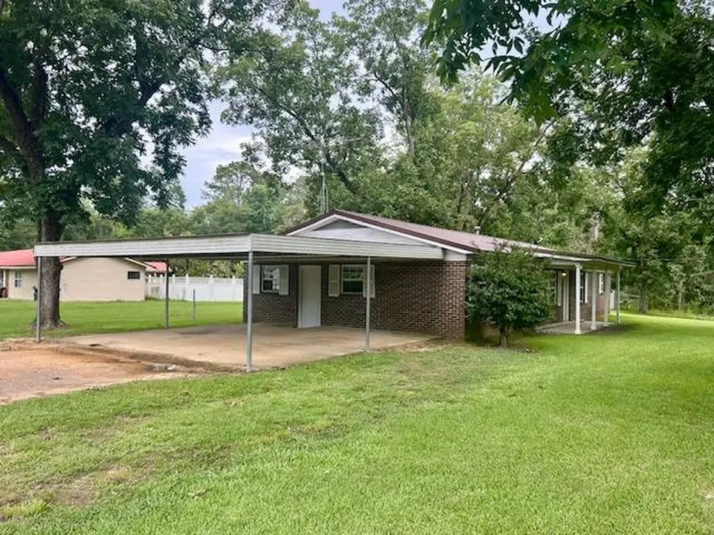 7 Hamilton Avenue Camden AL 36726