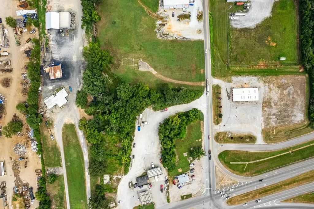 .7 +/- Acres Mcentire Lane Decatur AL 35603