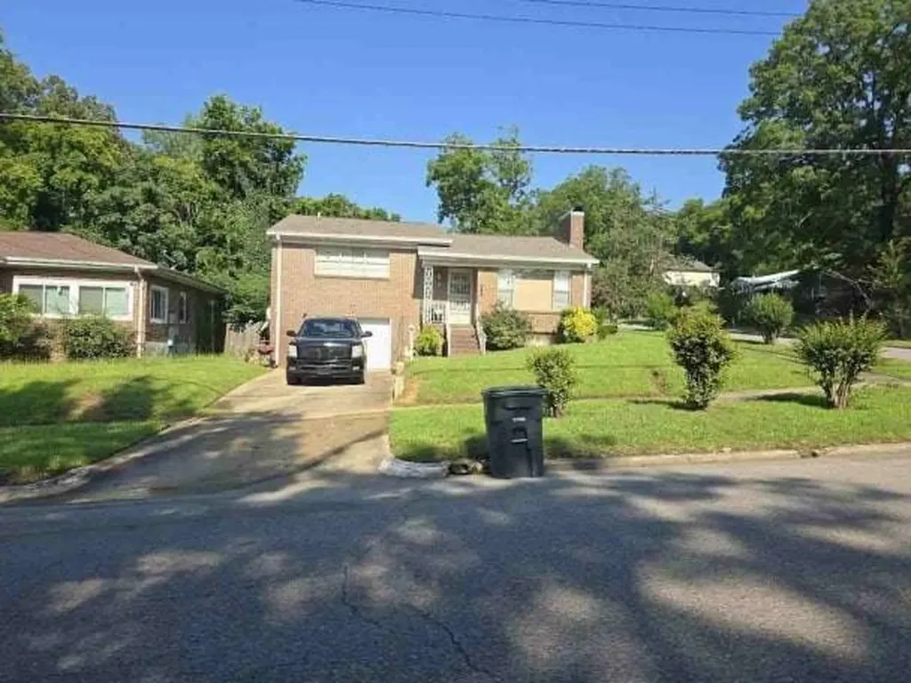 960 Center N Street Birmingham AL 35204