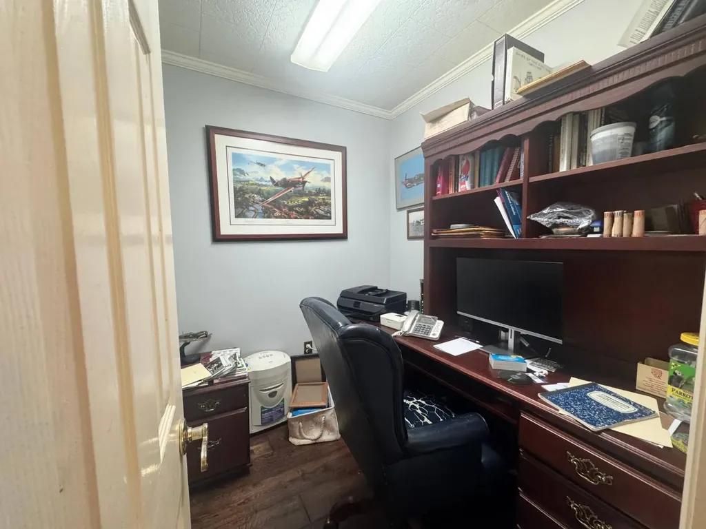 2706 Perry's Chapel Road Gainestown AL 36545
