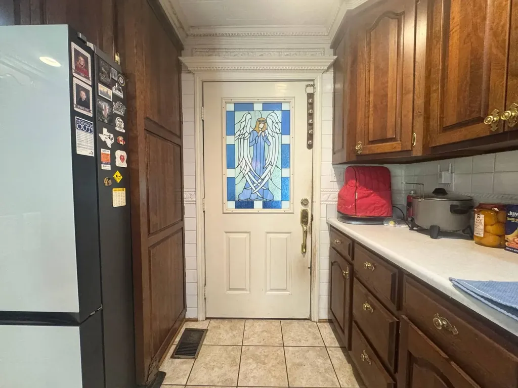 2706 Perry's Chapel Road Gainestown AL 36545