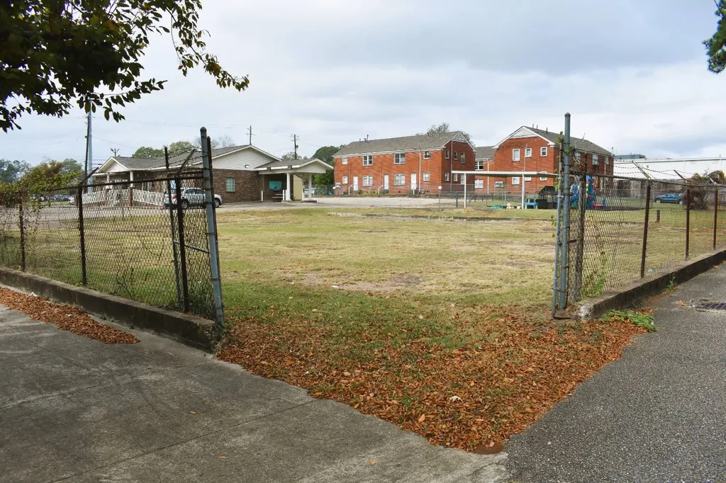 33 East South Street Montgomery AL 36104