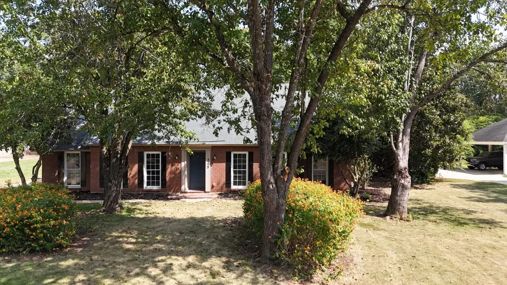 445 Derby Lane Montgomery AL 36109