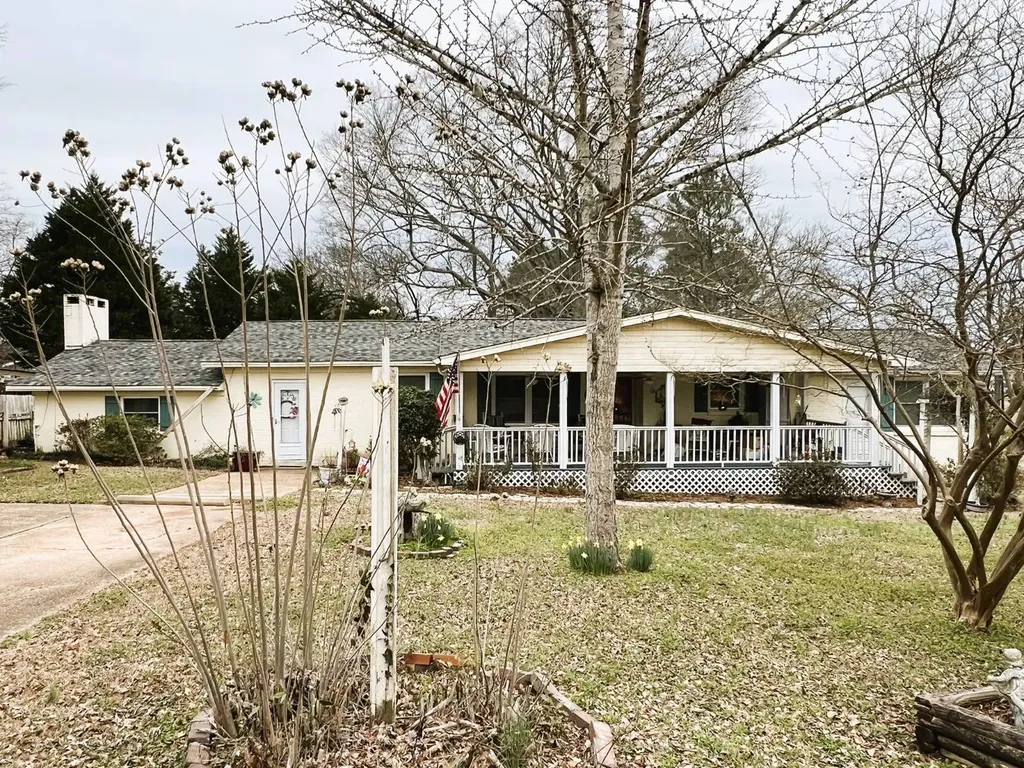 601 Brooks Drive Linden AL 36748