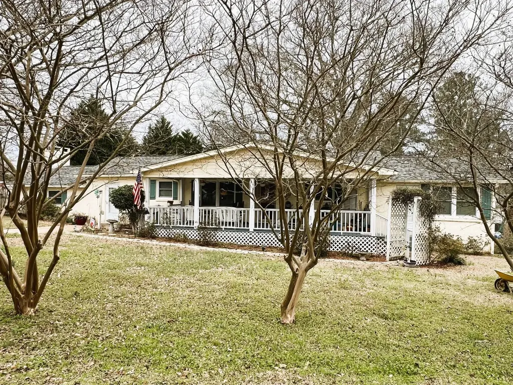 601 Brooks Drive Linden AL 36748