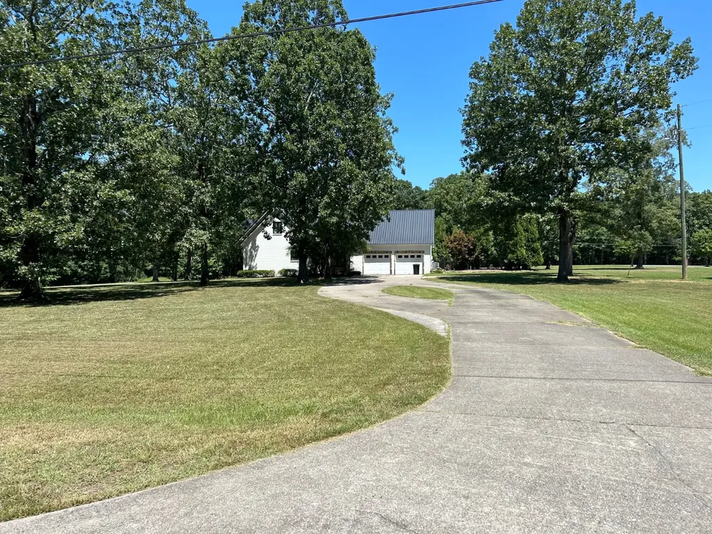 229 Kreekview Drive Gadsden AL 35901