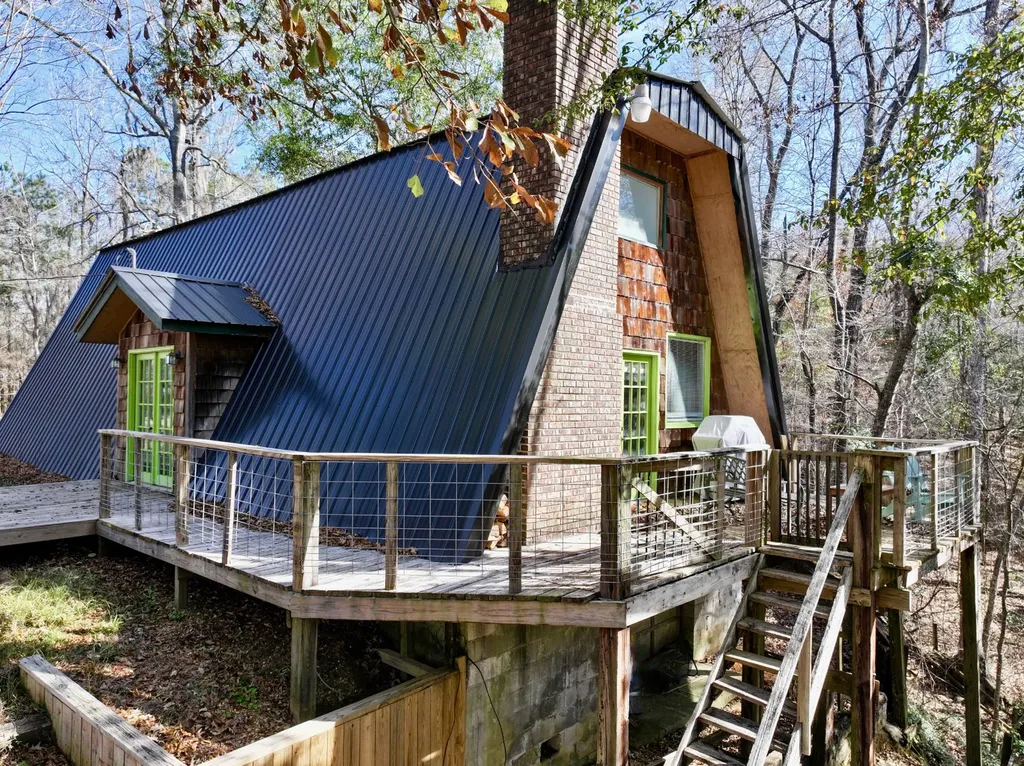 57 Fernway Court Camden AL 36726