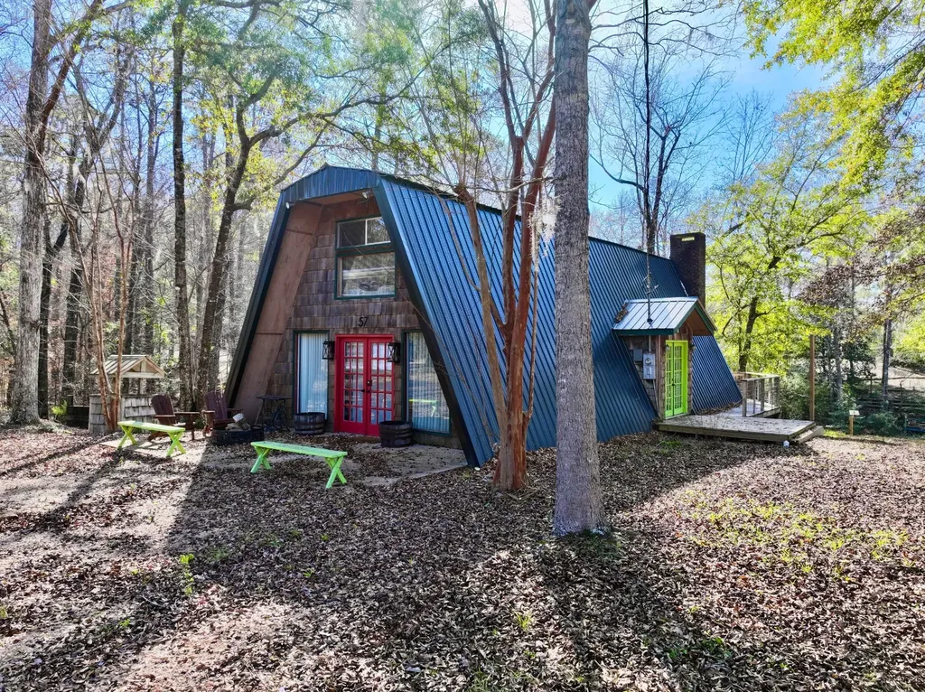 57 Fernway Court Camden AL 36726