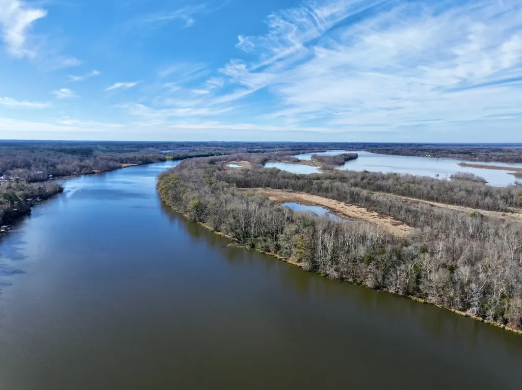 57 Fernway Court Camden AL 36726