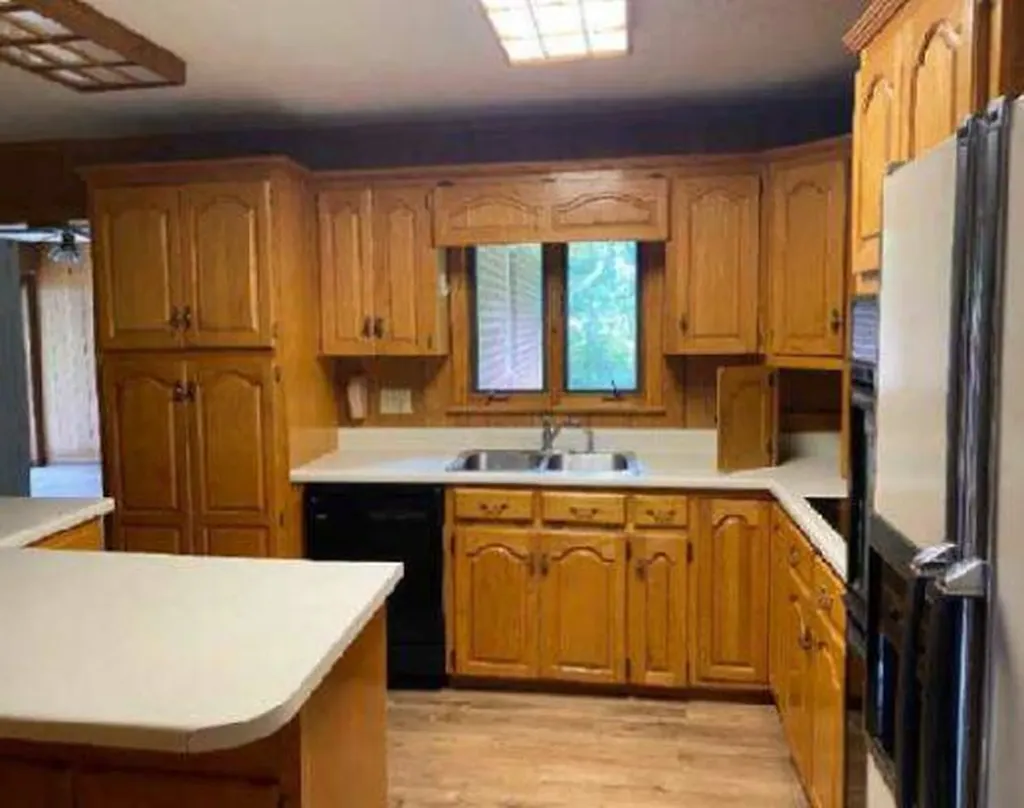 422 W 45th Street Anniston AL 36206