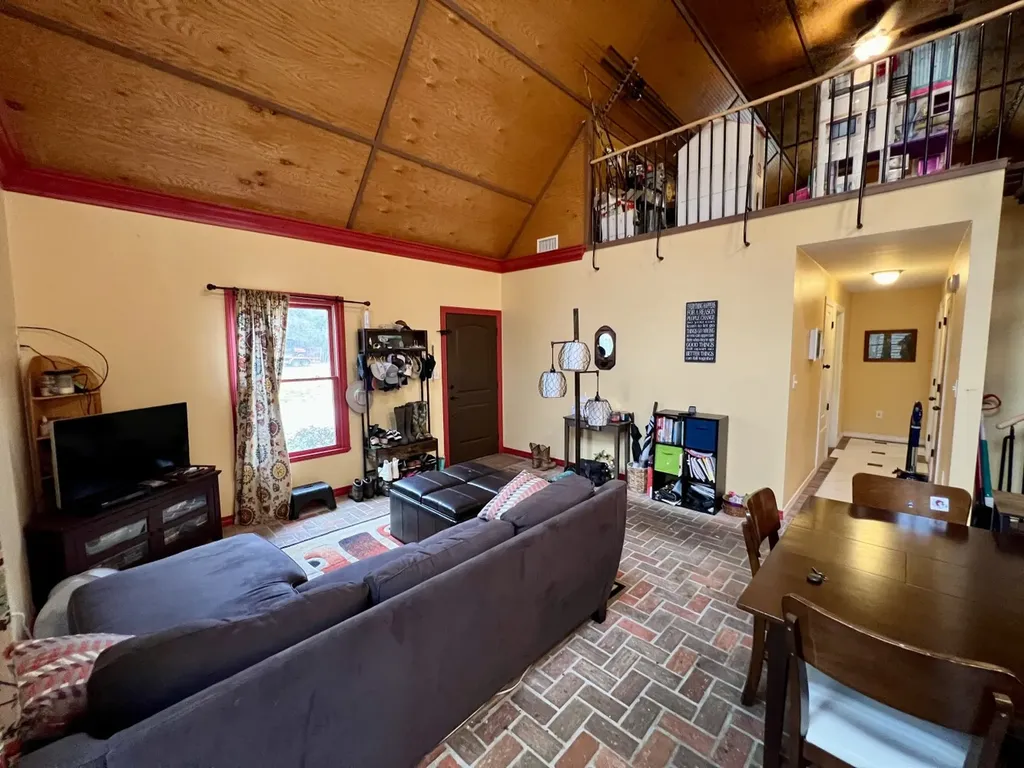 11164 Roberts Road Chunchula AL 36521