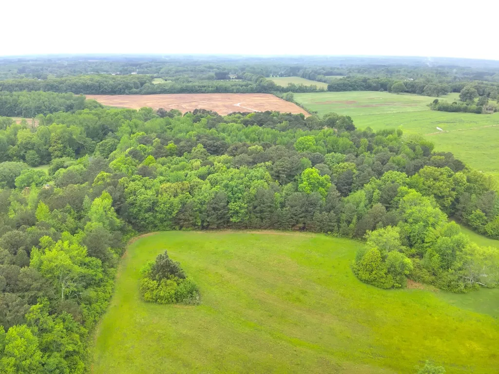 9610 Wall Triana Highway Harvest AL 35749