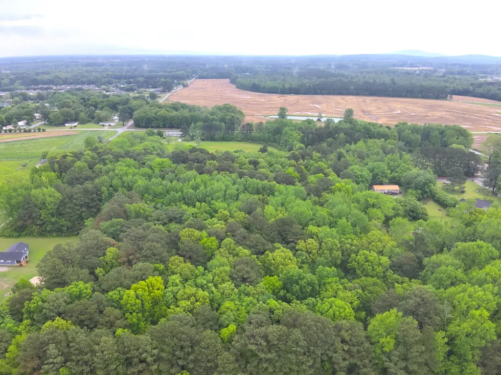 9610 Wall Triana Highway Harvest AL 35749