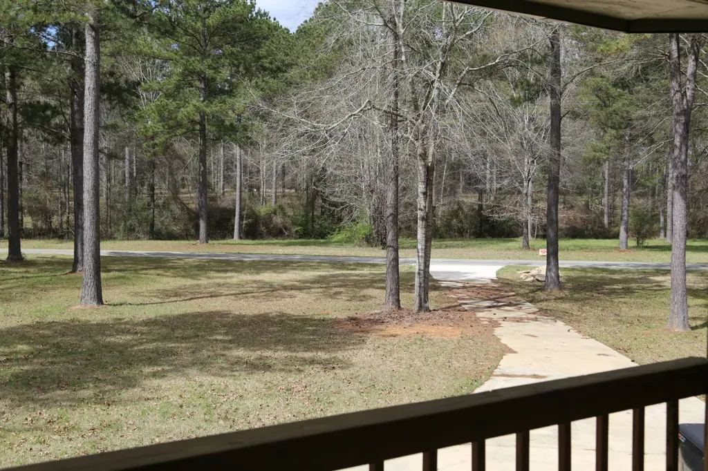 1864 Cove Lake Drive Camden AL 36726