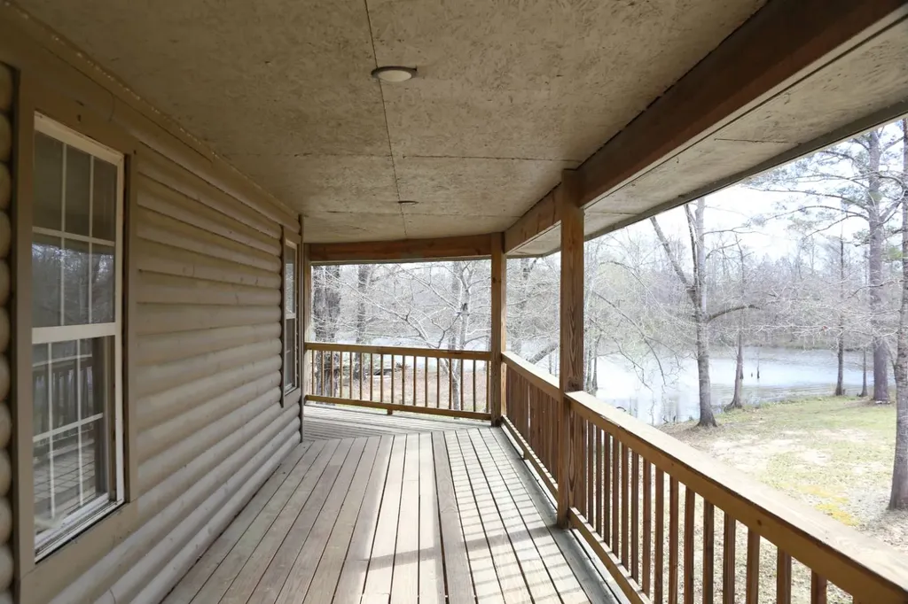 1864 Cove Lake Drive Camden AL 36726