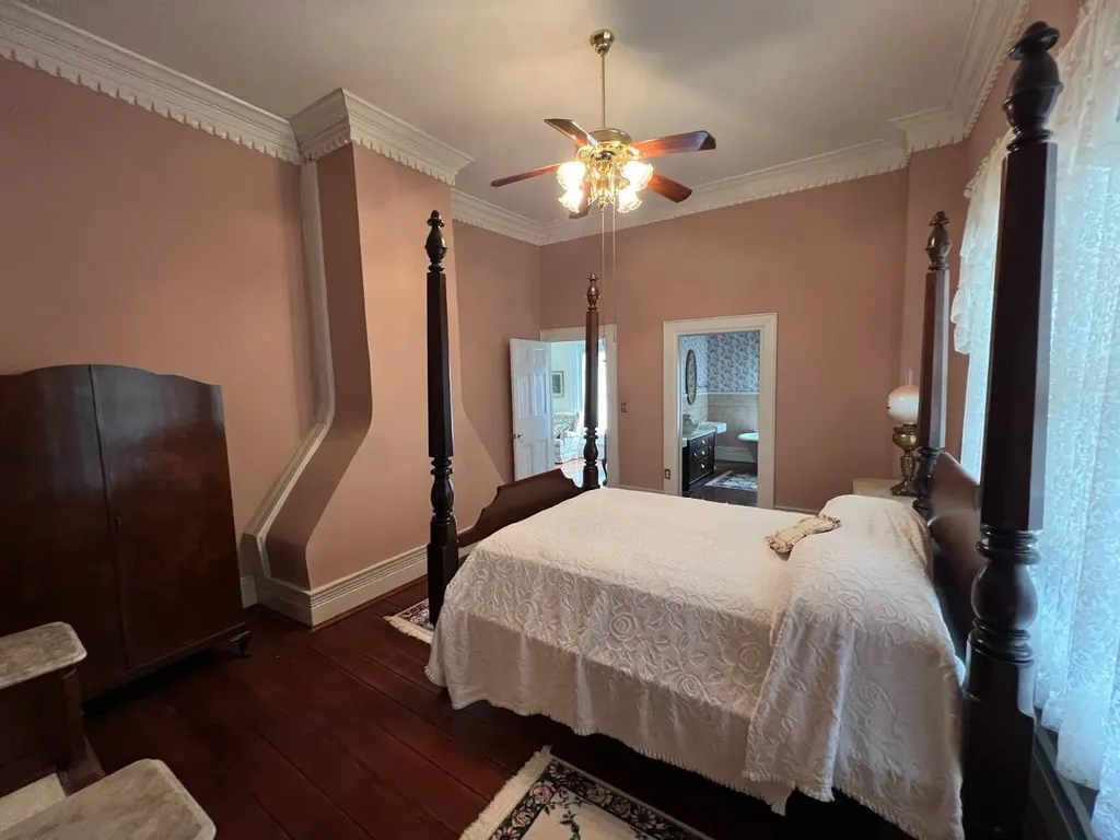 1499 South Washington Marion AL 36756