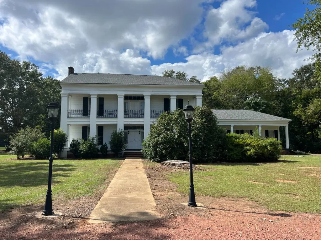 1499 South Washington Marion AL 36756