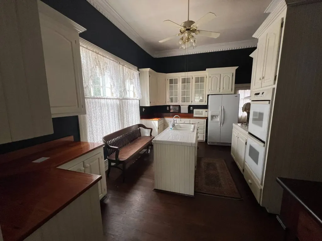 1499 South Washington Marion AL 36756