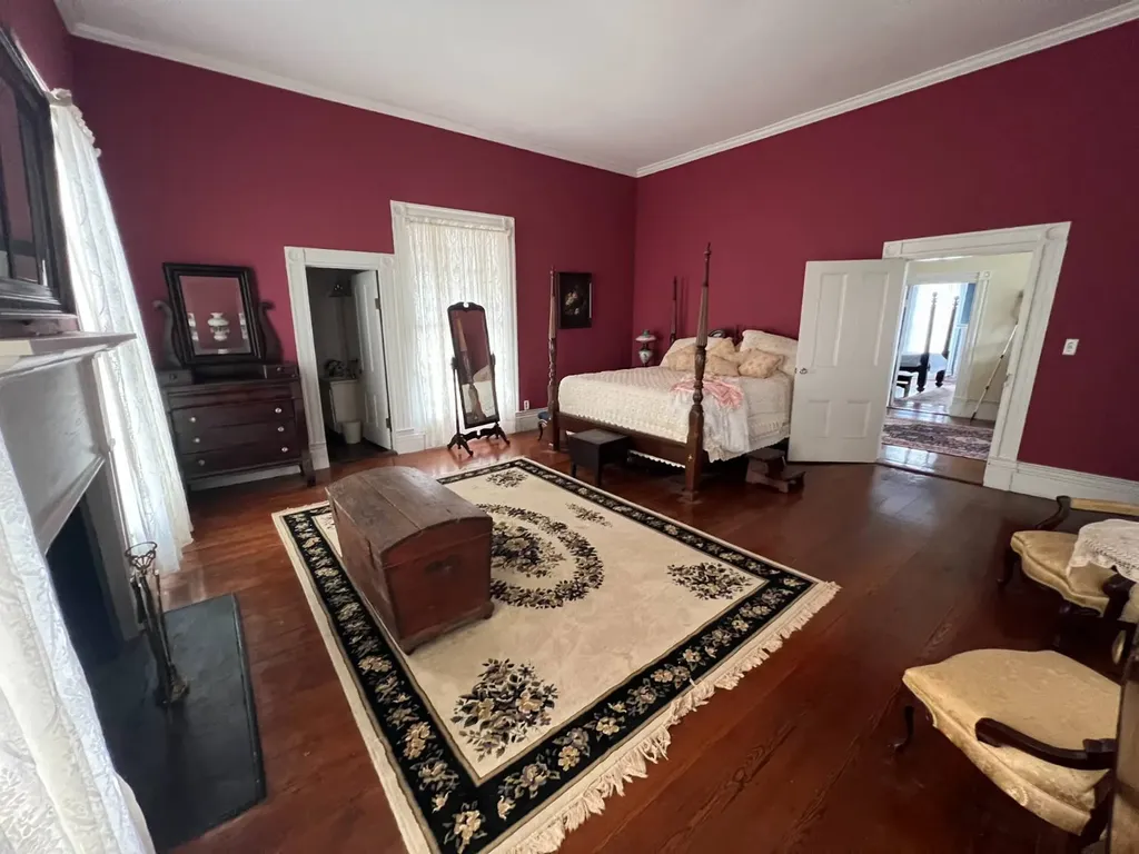 1499 South Washington Marion AL 36756