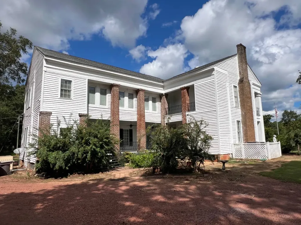 1499 South Washington Marion AL 36756