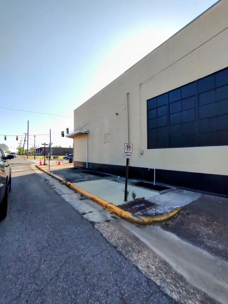 101 Broad Street Gadsden AL 35901