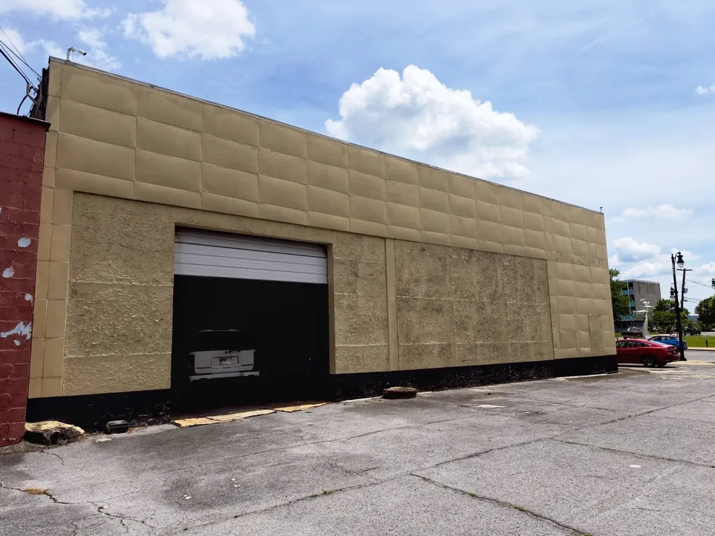 101 Broad Street Gadsden AL 35901