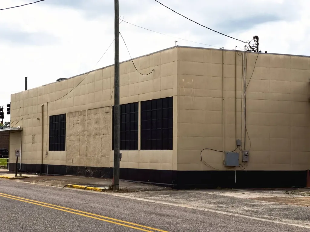 101 Broad Street Gadsden AL 35901