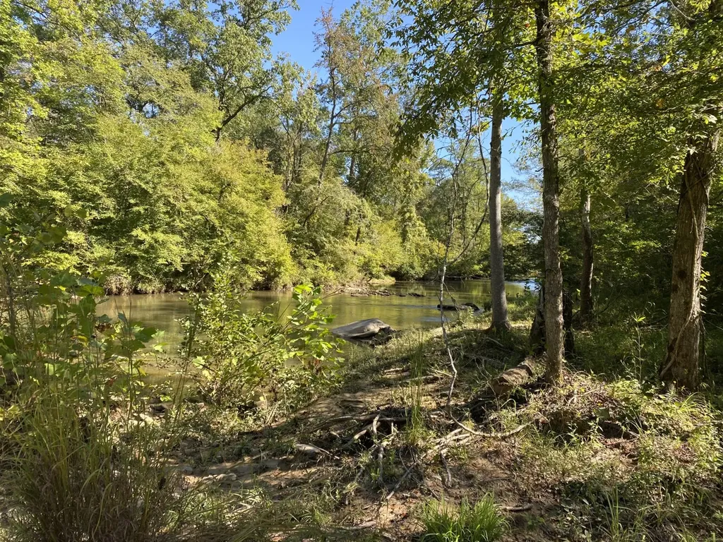 0 War Eagle Drive Bessemer AL 35022