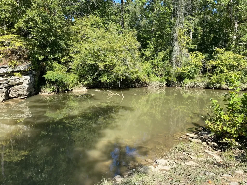 0 War Eagle Drive Bessemer AL 35022