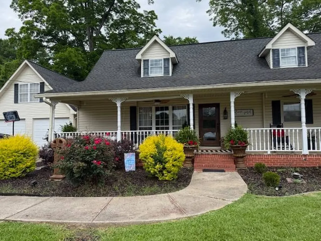 411 N Shiloh Street Linden AL 36748